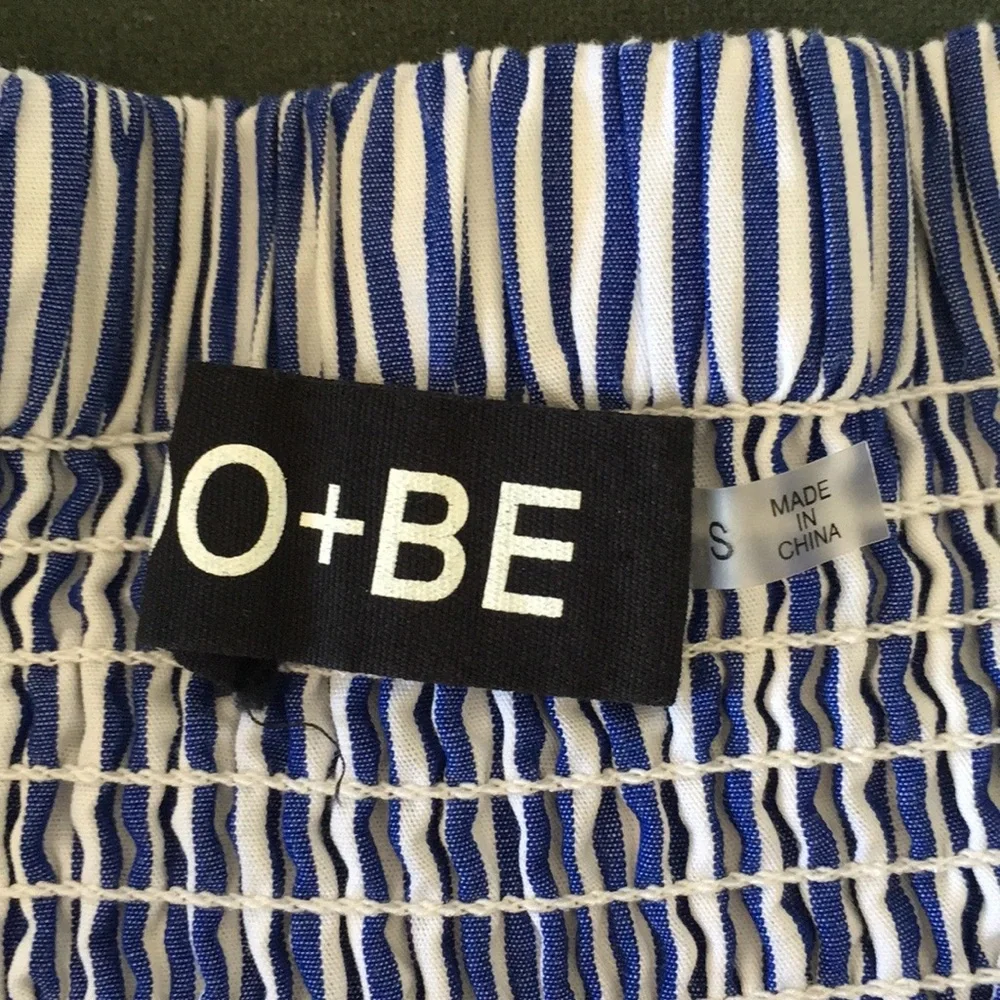 Tuckernuck Inslee blue and white striped off shoulder tunic blouse top S - Picture 13 of 14